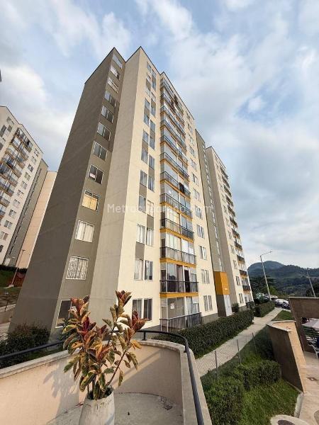 Apartamento en Arriendo, Frailes, Dosquebradas - Widok 2