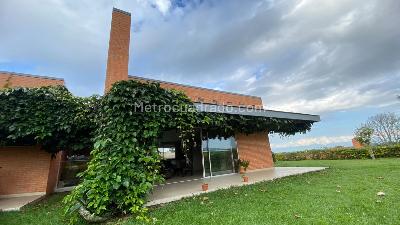 Casa en venta en Pueblito Cafetero, Pereira · foto 4 de 15