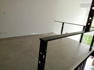 Apartaestudio en venta en Pinares, Pereira, 63 m² · foto 8 de 15