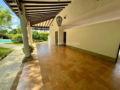 Casa de 5 alcobas en arriendo en Via Cerritos, Pereira, 1500 m² · foto 4 de 20