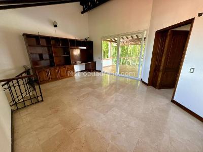 Casa de 5 alcobas en arriendo en Via Cerritos, Pereira, 1500 m² · foto 14 de 20