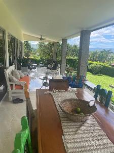 Casa de 3 alcobas en venta en Via Viterbo, Pereira, 1087 m² · foto 2 de 14