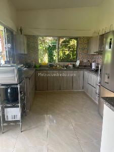 Casa de 3 alcobas en venta en Via Viterbo, Pereira, 1087 m² · foto 8 de 14