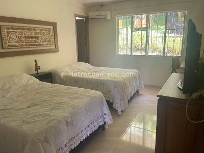 Casa de 3 alcobas en venta en Via Viterbo, Pereira, 1087 m² · foto 9 de 14
