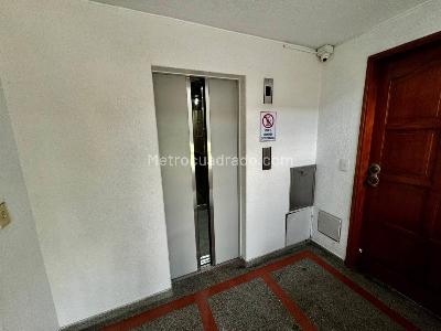 Apartamento en venta en La Elvira, Pereira · foto 2 de 20