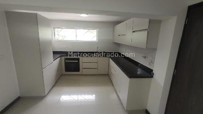 Casa de 4 alcobas en venta en Jardin Ii, Pereira, 160 m² · foto 6 de 20