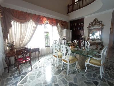 Casa en venta en La Elvira, Pereira · foto 3 de 18