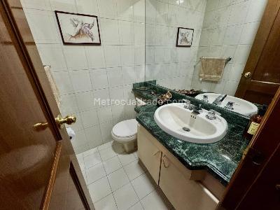 Apartamento de 5 alcobas en venta en Pinares, Pereira, 215 m² · foto 13 de 16