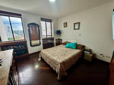 Apartamento de 5 alcobas en venta en Pinares, Pereira, 215 m² · foto 9 de 16