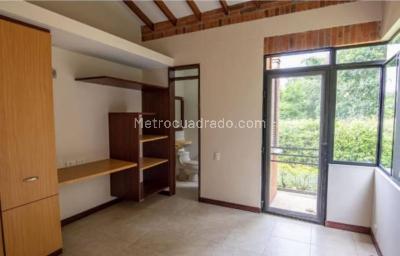 Casa de 3 alcobas en venta en El Tigre, Pereira, 958 m² · foto 12 de 14