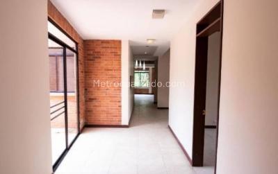 Casa de 3 alcobas en venta en El Tigre, Pereira, 958 m² · foto 9 de 14