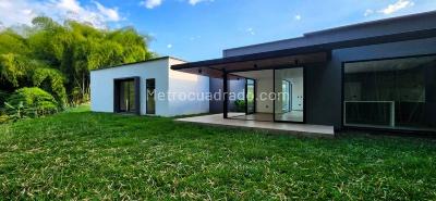 Casa de 3 alcobas en venta en Vereda El Tigre, Pereira · foto 16 de 17