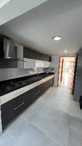 Apartamento en venta en Pinares, Pereira · foto 4 de 20