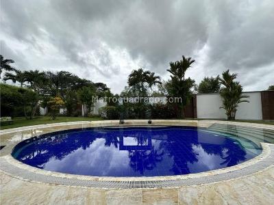 Casa de 5 alcobas en venta en Cerritos, Pereira · foto 4 de 8