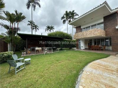 Casa de 5 alcobas en venta en Cerritos, Pereira · foto 5 de 8