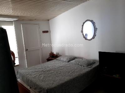 Casa de 4 alcobas en venta en Los Rosales, Pereira, 760 m² · foto 7 de 15