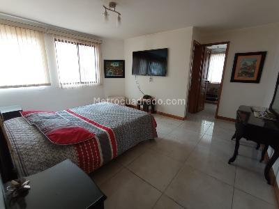 Apartamento en venta en Pinares, Pereira · foto 4 de 20