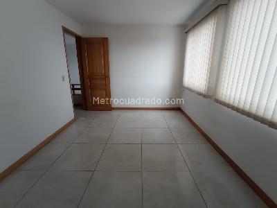 Apartamento en venta en Pinares, Pereira · foto 8 de 20