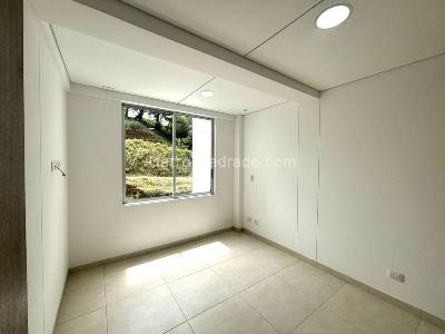 Casa en venta en Pinares, Pereira · foto 12 de 19