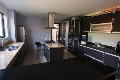 Casa de 5 alcobas en venta en Cerritos, Pereira, 1470 m² · foto 18 de 20
