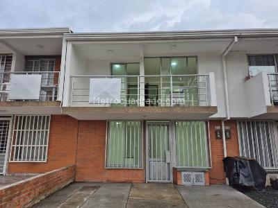 Casa en venta en Villa Verde, Pereira · foto 12 de 13