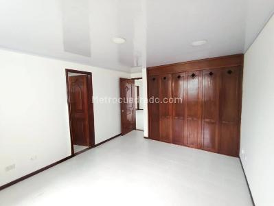 Apartamento en venta en Alpes, Pereira · foto 6 de 14
