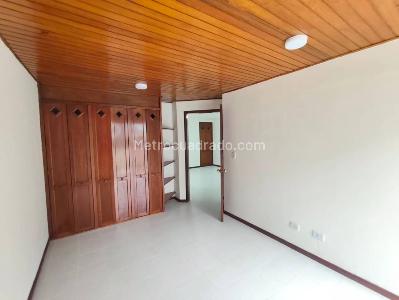 Apartamento en venta en Alpes, Pereira · foto 7 de 14