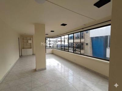 Apartamento en venta en Centro, Pereira · foto 2 de 20