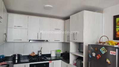 Apartamento de 4 alcobas en venta en Pinares, Pereira, 138 m² · foto 9 de 17