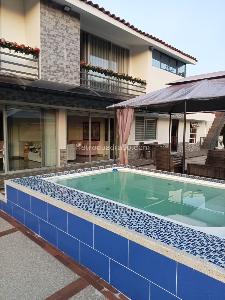 Casa de 5 alcobas en venta en El Tigre, Pereira, 450 m² · foto 10 de 11