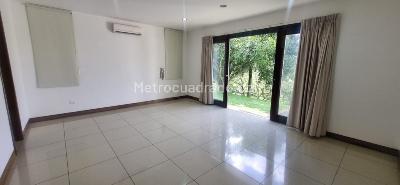 Casa de 4 alcobas en venta en Via Cerritos, Pereira, 2000 m² · foto 6 de 20