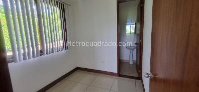 Casa de 4 alcobas en venta en Via Cerritos, Pereira, 2000 m² · foto 8 de 20