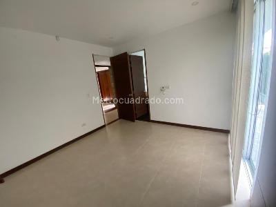 Casa en venta en Cerritos, Pereira · foto 10 de 17