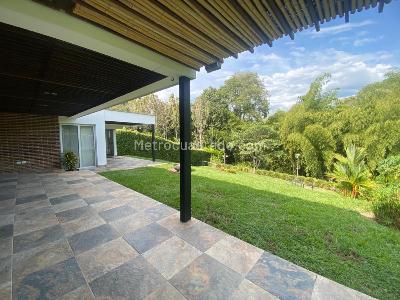 Casa en venta en Cerritos, Pereira · foto 3 de 17