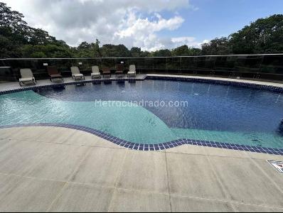 Apartamento de 3 alcobas en venta en Pinares, Pereira, 178 m² · foto 20 de 20