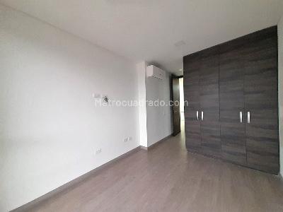 Apartamento en venta en Av, Pereira · foto 9 de 15