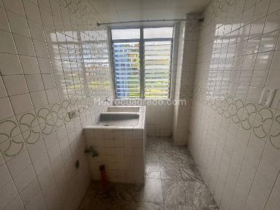 Apartamento en venta en Jardin Ii, Pereira · foto 7 de 16