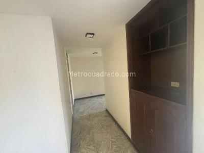 Apartamento en venta en Jardin Ii, Pereira · foto 8 de 16