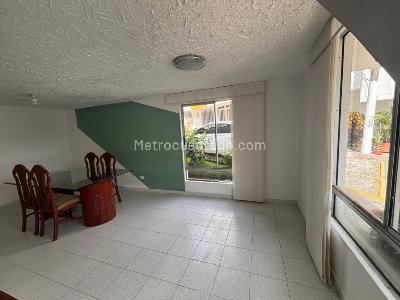 Casa en venta en Av, Pereira · foto 4 de 19