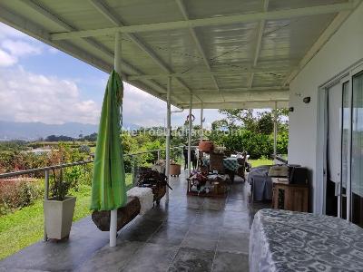 Casa de 2 alcobas en venta en Via Armenia, Pereira · foto 2 de 8