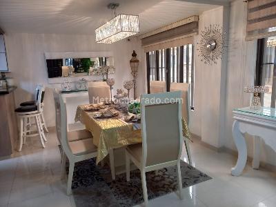 Casa de 3 alcobas en venta en Gamma Belmonte, Pereira, 240 m² · foto 2 de 19