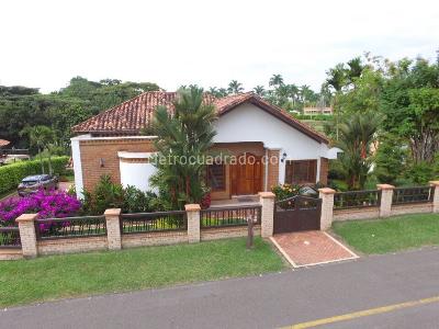 Casa en venta en Cerritos, Pereira · foto 3 de 16