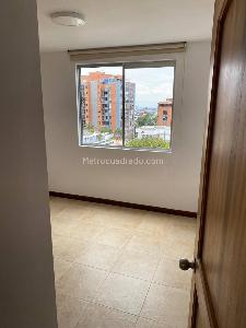 Apartamento en venta en Alamos, Pereira · foto 10 de 13
