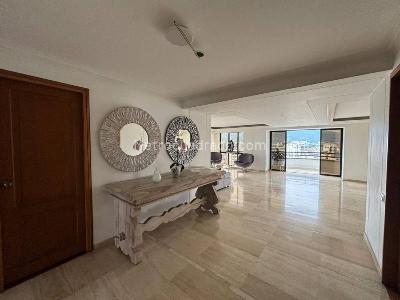 Apartamento de 3 alcobas en venta en Pinares, Pereira, 284 m² · foto 4 de 20