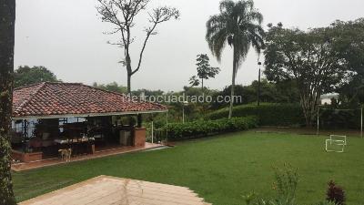 Casa en venta en Pueblito Cafetero, Pereira · foto 8 de 18