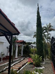 Casa de 3 alcobas en venta en Pueblito Cafetero, Pereira, 810 m² · foto 2 de 20