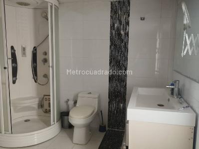 Casa en venta en Av 30 De Agosto, Pereira · foto 9 de 16