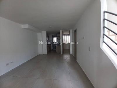 Casa en venta en Villa Del Prado, Pereira · foto 2 de 13