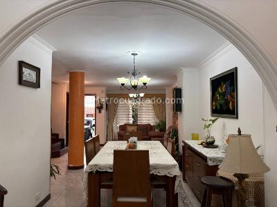 Casa de 4 alcobas en venta en Alamos, Pereira, 130 m² · foto 5 de 20