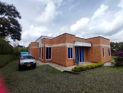 Casa en venta en Combia, Pereira · foto 5 de 20